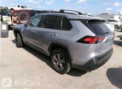 تۆیۆتا ڕاڤ 4